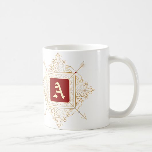 パーソナライズで赤い紋章のモノグラムのアーチェリーの矢 コーヒーマグカップ (右)