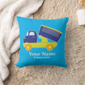 パーソナライズで青及び緑の建築のダンプトラック クッション (ブランケット)