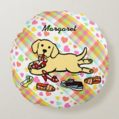 パーソナライズで黄色いラブラドールの子犬の漫画 ラウンドクッション (正面)