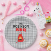 パーソナライズで黒いチェック模様のBBQの紙皿 ペーパープレート (パーティー)