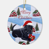 パーソナライズで黒い実験室の子犬のクリスマス セラミックオーナメント (左)