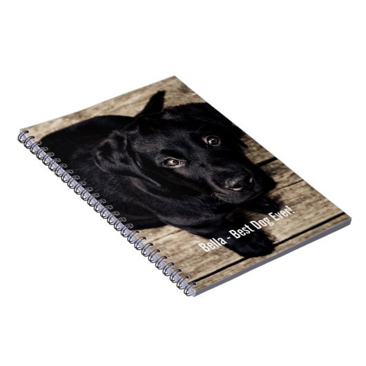 パーソナライズで黒い実験室犬の写真および犬の名前 ノートブック (右側)