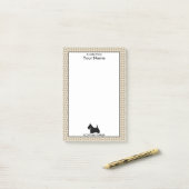 パーソナライズで、カスタムな色のスコットランド人テリア ポストイット (デスク上)