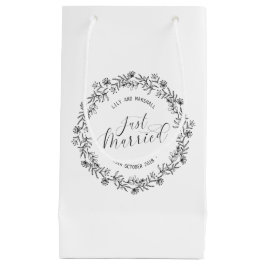 パーソナライズなたった今結婚しましたの花柄|のギフトバッグ スモールペーパーバッグ