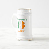 パーソナライズなアイルランド語は私によってがバリーである私に接吻します ビールジョッキ (正面左)
