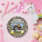 パーソナライズなカスタムな4x4未来の石のクローラー| ペーパープレート (パーティー)