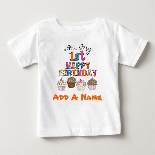 パーソナライズなカップケーキの第1誕生日のTシャツ ベビーTシャツ (正面)