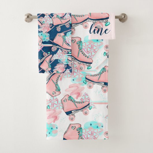 パーソナライズなガーリーなピンクの水のローラースケート バスタオルセット (インサイチュ)