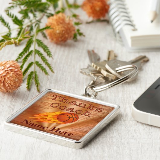 パーソナライズなキーホルダーのバスケットボールのコーチのギフトのアイディア キーホルダー (側面)