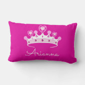 パーソナライズなショッキングピンクのプリンセスの王冠のカスタム ランバークッション (裏面)