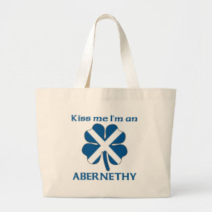パーソナライズなスコットランド人は私によってがAbernethyである私に接吻します ラージトートバッグ