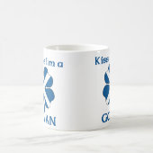 パーソナライズなスコットランド人は私によってがGovanである私に接吻します コーヒーマグカップ (中央)