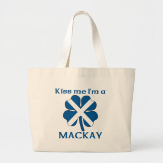 パーソナライズなスコットランド人は私によってがMackayである私に接吻します ラージトートバッグ
