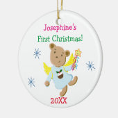パーソナライズなテディー・ベアの天使の初めてのクリスマス セラミックオーナメント (左)