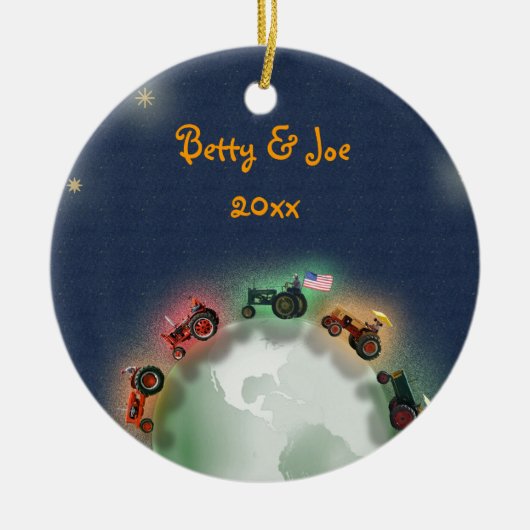 パーソナライズなトラクターのクリスマスのオーナメント: 平和 セラミックオーナメント (正面)