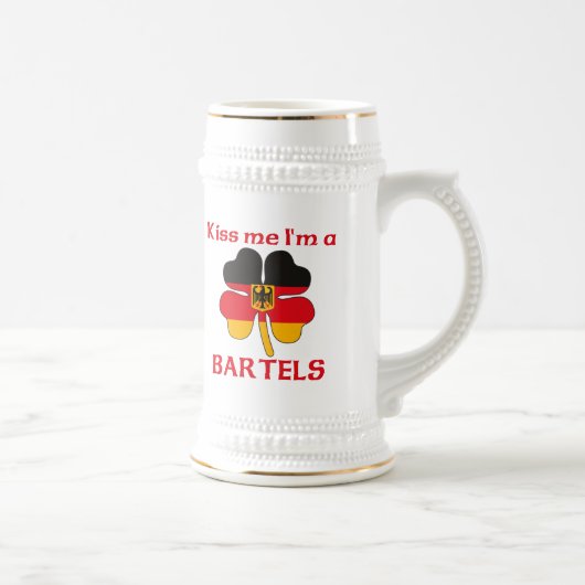 パーソナライズなドイツ語は私によってがBartelsである私に接吻します ビールジョッキ (右)