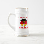 パーソナライズなドイツ語は私によってがBartelsである私に接吻します ビールジョッキ (左)