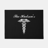 パーソナライズなナースの医学のケリュケイオンの白黒 ドアマット (正面)