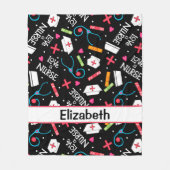 パーソナライズなナースの芸術の黒の名前を愛して下さい フリースブランケット (正面)