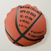 パーソナライズなバスケットボールのベビーStatsの誕生の記録 ラウンドクッション (裏面)