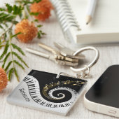 パーソナライズなピアノ鍵および金ゴールド音楽ノート キーホルダー (正面右)