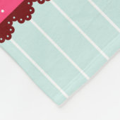 パーソナライズなピンクのカップケーキのミントの青の背景 フリースブランケット (角)