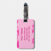 パーソナライズなピンクの迷彩柄のカムフラージュの名前 ラゲッジタグ (裏面縦)