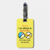 パーソナライズなピーナツおよび酪農場の子供にアレルギー ラゲッジタグ (裏面縦)