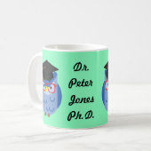 パーソナライズなフクロウPhDの卒業のマグ コーヒーマグカップ (正面左)