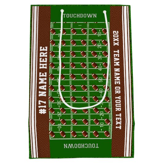 パーソナライズなフットボールのギフトバッグ4つのサイズ、あなたの文字 ミディアムペーパーバッグ (裏面)