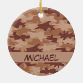 パーソナライズなブラウンタンの迷彩柄のカムフラージュの名前 セラミックオーナメント (裏面)
