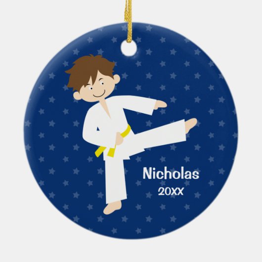 パーソナライズなブルースターのテコンドーの空手の男の子 セラミックオーナメント (裏面)