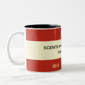 パーソナライズなブーイングくまの表紙-クランベリーの赤 ツートーンマグカップ (左)