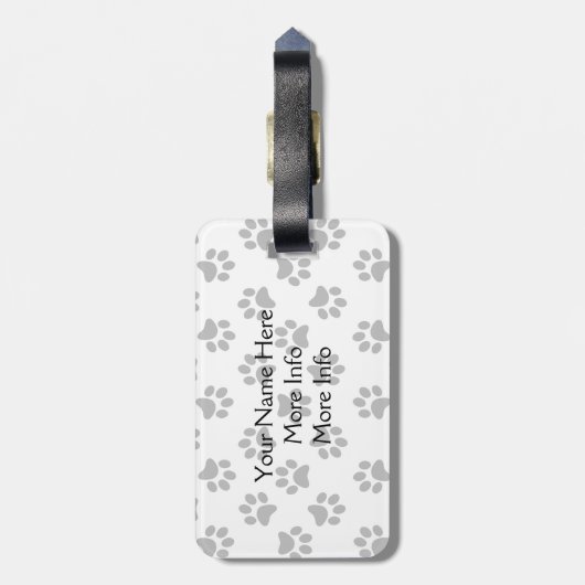 パーソナライズなプールを囲んでのパーティのラブラドール ラゲッジタグ (裏面縦)