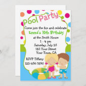 パーソナライズなプールを囲んでのパーティの誕生日のカスタムの招待状 招待状 (正面/裏面)