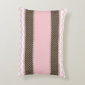 パーソナライズなベビーの枕-ピンクおよびブラウン アクセントクッション (裏面(縦))