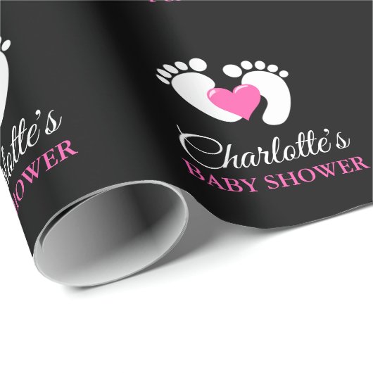 パーソナライズなベビーシャワーのピンクの足のハートの女の子 ラッピングペーパー (ロールコーナー)