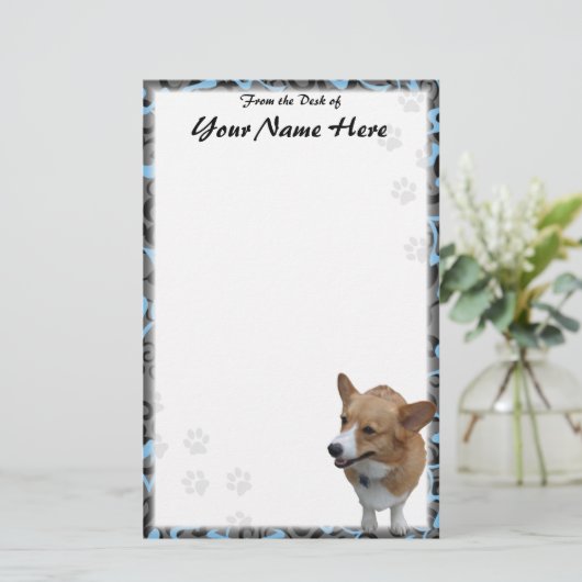 パーソナライズなペンブロークのウェルシュコーギーの文房具(UL) 便箋 (スタンド正面)