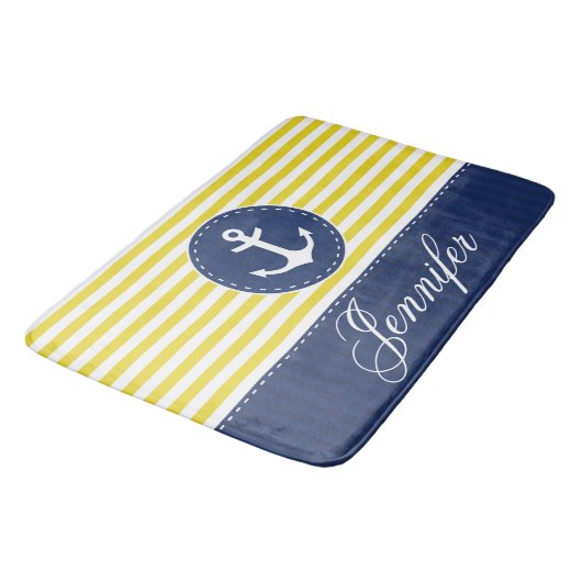 パーソナライズなモダンで航海ので黄色く青いいかり バスマット (アングル)