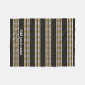 パーソナライズなモダンで黒い金ゴールドの白のストライプ フリースブランケット (正面(横))