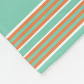 パーソナライズなモダンな緑の白のストライプ フリースブランケット (角)