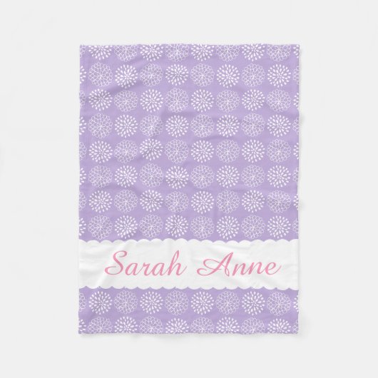 パーソナライズなラベンダーの白いカーネーション フリースブランケット (正面)