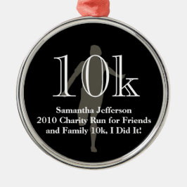 パーソナライズなランナー10kのクロス・カントリーの記念品 メタルオーナメント