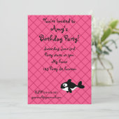 パーソナライズな一流のシャチのピンクの格子図形 招待状 (スタンド正面)