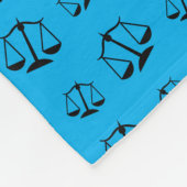 パーソナライズな一流のスカイブルーの正義のスケール フリースブランケット (角)