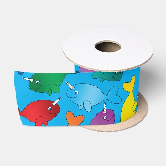 パーソナライズな一流のスカイブルーの虹のnarwhals サテンリボン (リール)