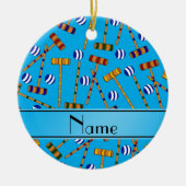 パーソナライズな一流のスカイブルーのcroquetパターン セラミックオーナメント (正面)