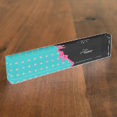 パーソナライズな一流のターコイズのダイヤモンドのピンクの弓 デスクネームプレート (側面)