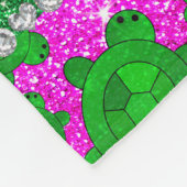 パーソナライズな一流のネオンピンクのグリッターのウミガメ フリースブランケット (角)