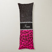 パーソナライズな一流のネオンピンクのヒョウの黒のグリッター ボディピロー (裏面 (縦))